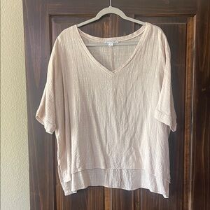FAVLUX Lightweight V-Neck Tunic in Cream